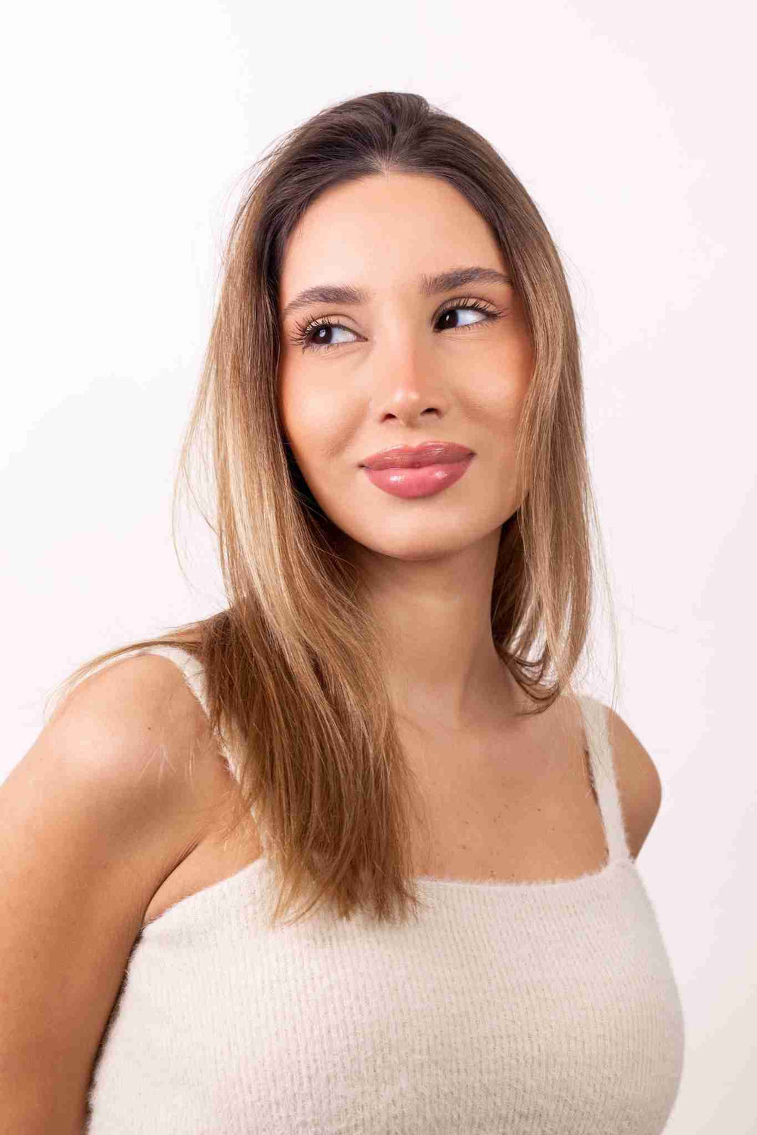 The Future of Hair Styling: Why You Need a Wireless Hair Curler & Straightener